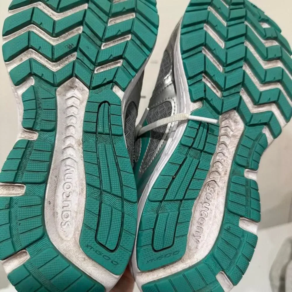 Saucony size cohesion